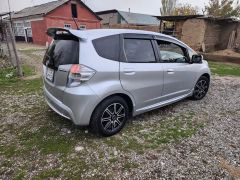 Фото авто Honda Fit