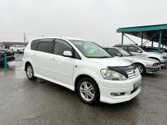 Фото авто Toyota Ipsum