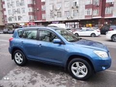 Сүрөт унаа Toyota RAV4