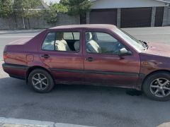 Photo of the vehicle Volkswagen Vento