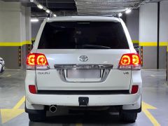 Сүрөт унаа Toyota Land Cruiser