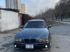 Фото авто BMW 5 серии