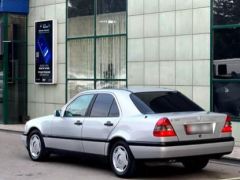 Сүрөт унаа Mercedes-Benz C-Класс