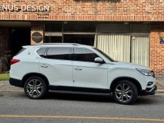 Photo of the vehicle SsangYong Rexton