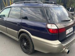 Photo of the vehicle Subaru Legacy