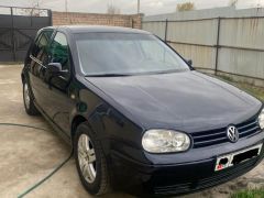 Фото авто Volkswagen Golf