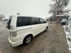 Фото авто Toyota Voxy