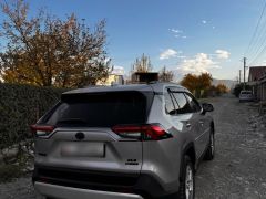 Сүрөт унаа Toyota RAV4