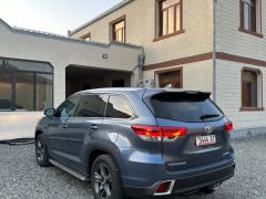 Сүрөт унаа Toyota Highlander