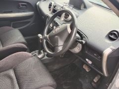 Photo of the vehicle Toyota Ist