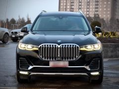 Фото авто BMW X7