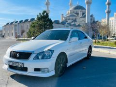 Сүрөт унаа Toyota Crown