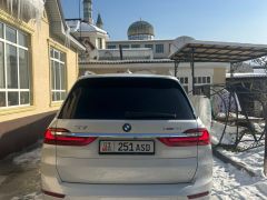 Сүрөт унаа BMW X7