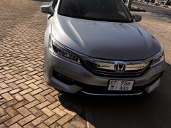 Фото авто Honda Accord