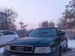 Photo of the vehicle Audi 80