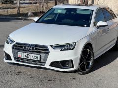 Фото авто Audi A4