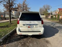 Photo of the vehicle Lexus GX