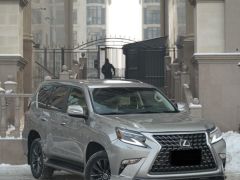 Photo of the vehicle Lexus GX