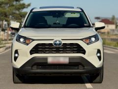 Сүрөт унаа Toyota RAV4