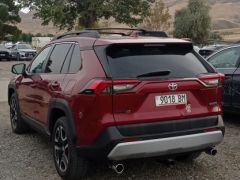 Сүрөт унаа Toyota RAV4