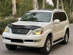 Photo of the vehicle Lexus GX