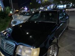 Photo of the vehicle Mercedes-Benz W124