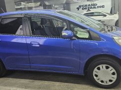 Photo of the vehicle Honda Fit