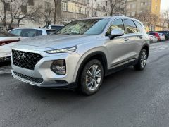 Photo of the vehicle Hyundai Santa Fe