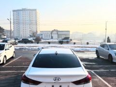 Сүрөт унаа Hyundai Avante