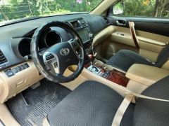 Сүрөт унаа Toyota Highlander