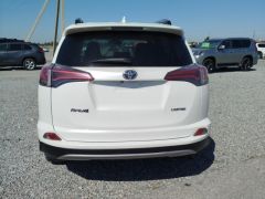 Сүрөт унаа Toyota RAV4