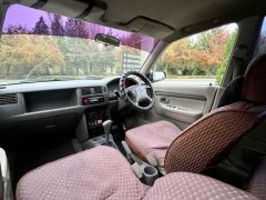 Photo of the vehicle Mazda Demio