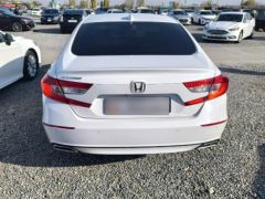 Фото авто Honda Accord