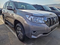 Фото авто Toyota Land Cruiser Prado