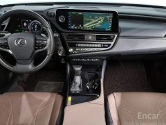 Сүрөт унаа Lexus ES