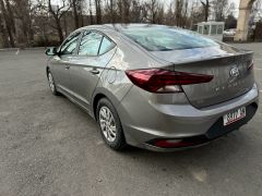 Сүрөт унаа Hyundai Elantra