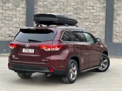 Сүрөт унаа Toyota Highlander