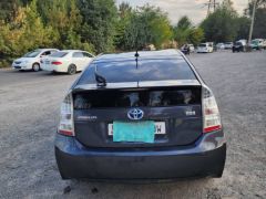 Сүрөт унаа Toyota Prius