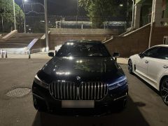 Фото авто BMW 7 серии