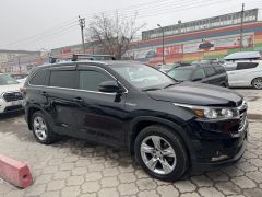 Сүрөт унаа Toyota Highlander