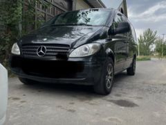 Сүрөт унаа Mercedes-Benz Viano