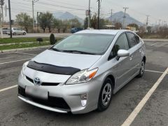 Фото авто Toyota Prius