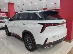 Сүрөт унаа Changan CS75