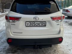 Сүрөт унаа Toyota Highlander