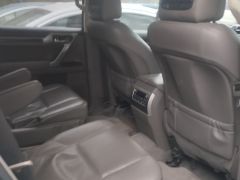 Photo of the vehicle Lexus GX