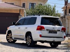 Сүрөт унаа Toyota Land Cruiser