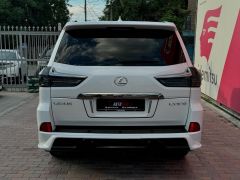 Сүрөт унаа Lexus LX