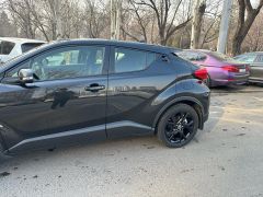 Сүрөт унаа Toyota C-HR