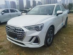 Сүрөт унаа Audi Q3