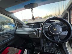 Фото авто Honda Stepwgn